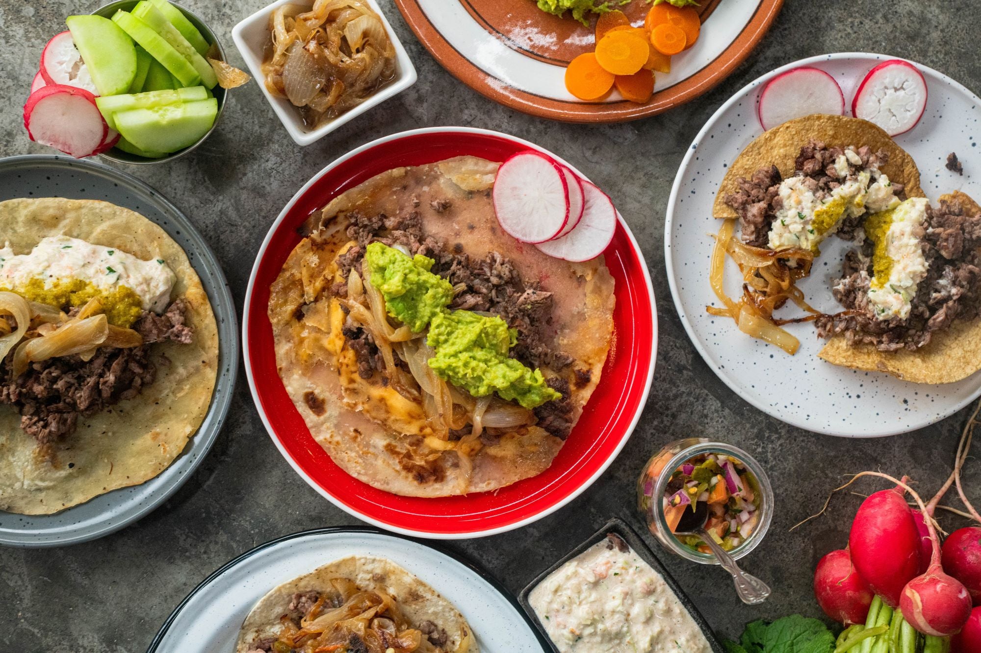 Taco sebocito de Cd. Obregón con mayonesa de tomate asado y chiltepín