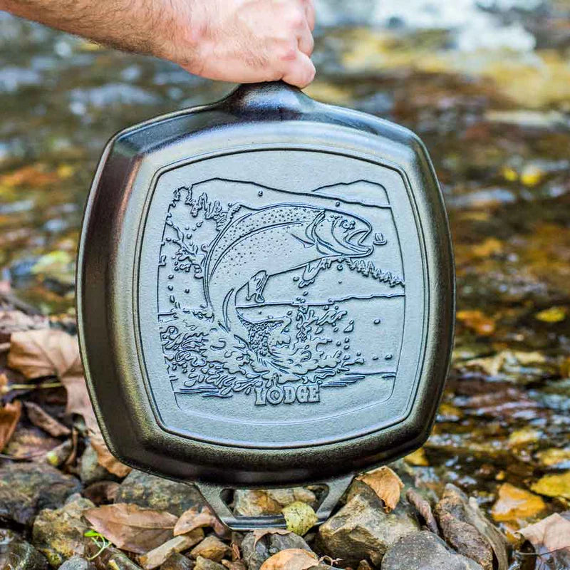 Wildlife Series™ 10.5 Inch Square Cast Iron Fish Grill Pan