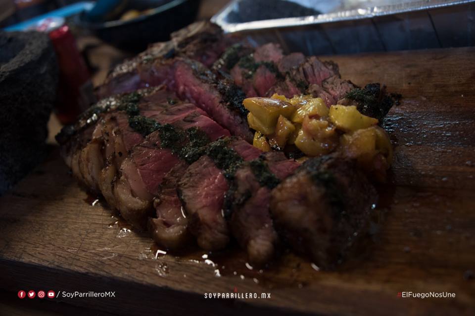 PORTERHOUSE CON FRUTOS ASADOS Y ACEITE DE ALBAHACA | SMP