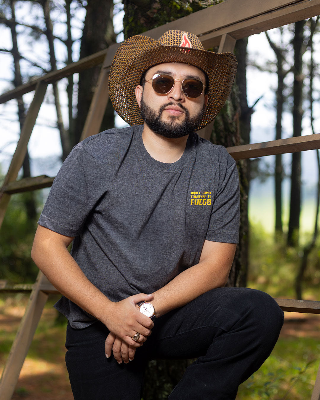 Playera Aquí Comienza El Fuego