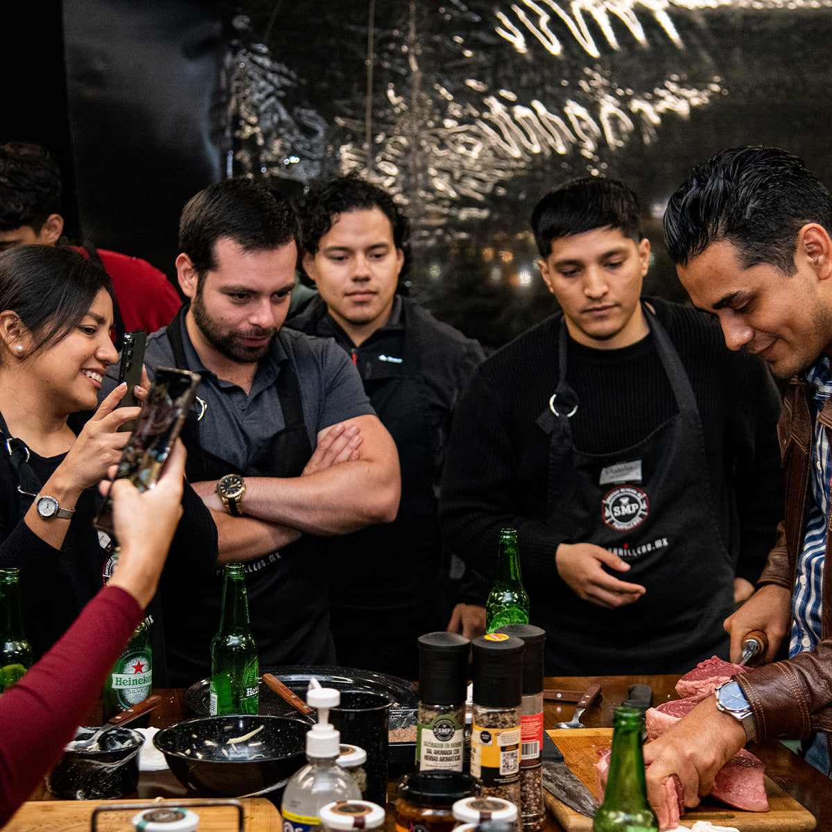 Noche de Prime cuts | Cumbres | 19 Noviembre